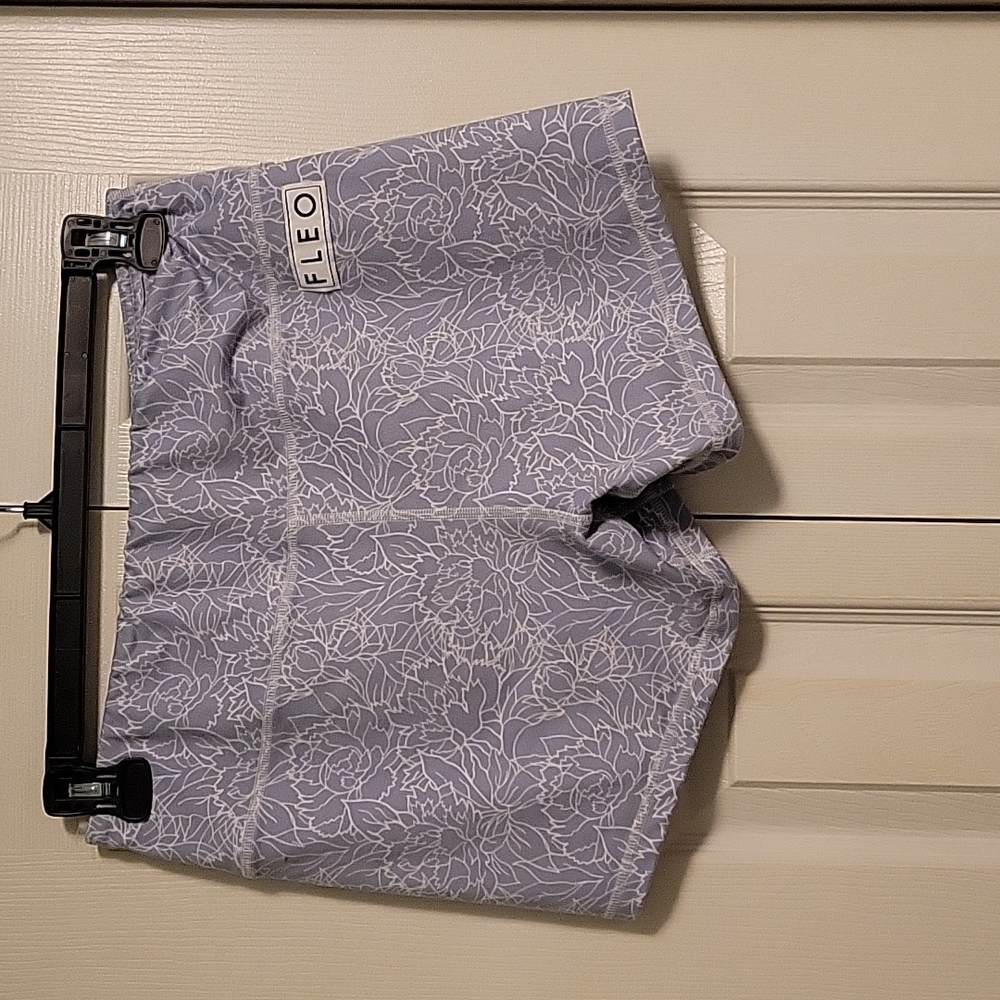 FLEO SHORTS